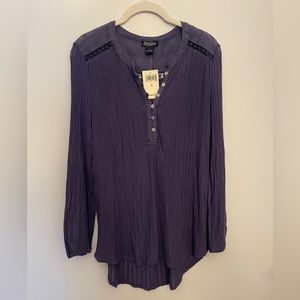Lucky Brand top